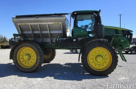 FarmsNews's tweet image. 2021 John Deere R4045 ⏬

Guidance ready, Firestone row crop tires, Goodyear float tires, and more, available now.

usfarmer.com/chemical-and-f… 

#JohnDeere