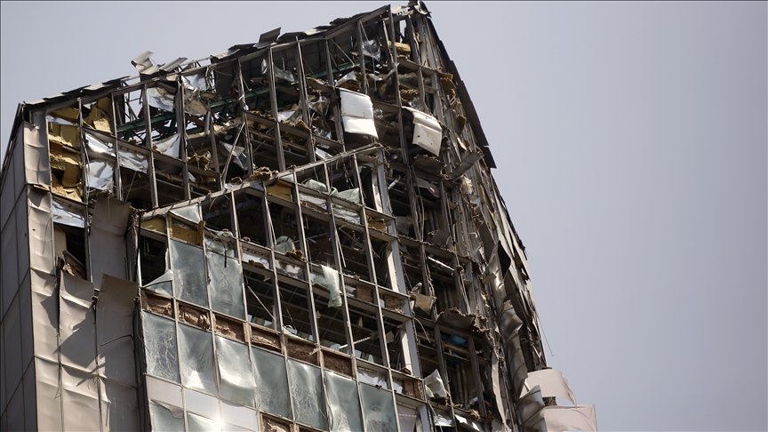 VoiceofSAz's tweet image. ⚡️Airstrikes continue across #SouthAzerbaijan and multiple Iranian cities.
Military targets reportedly hit near #Tabriz, while air defenses were active over Tabriz and #Urmia.