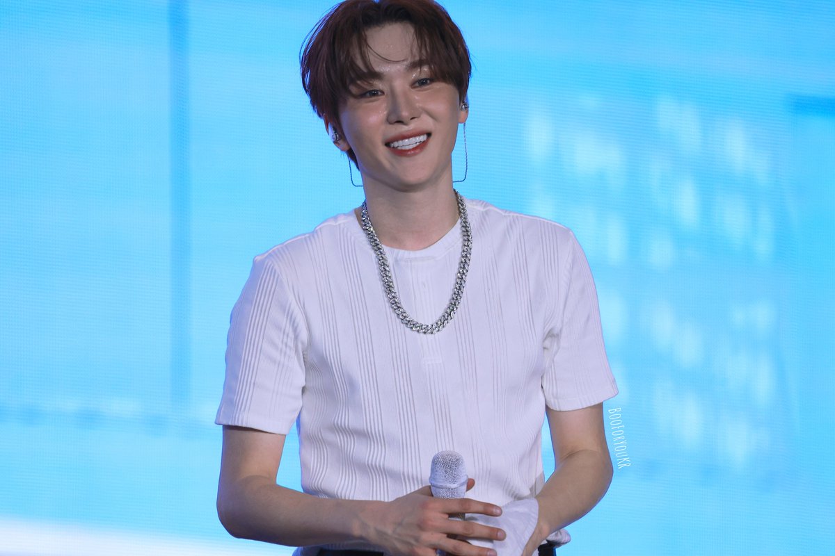 BooForYouKR tweet media