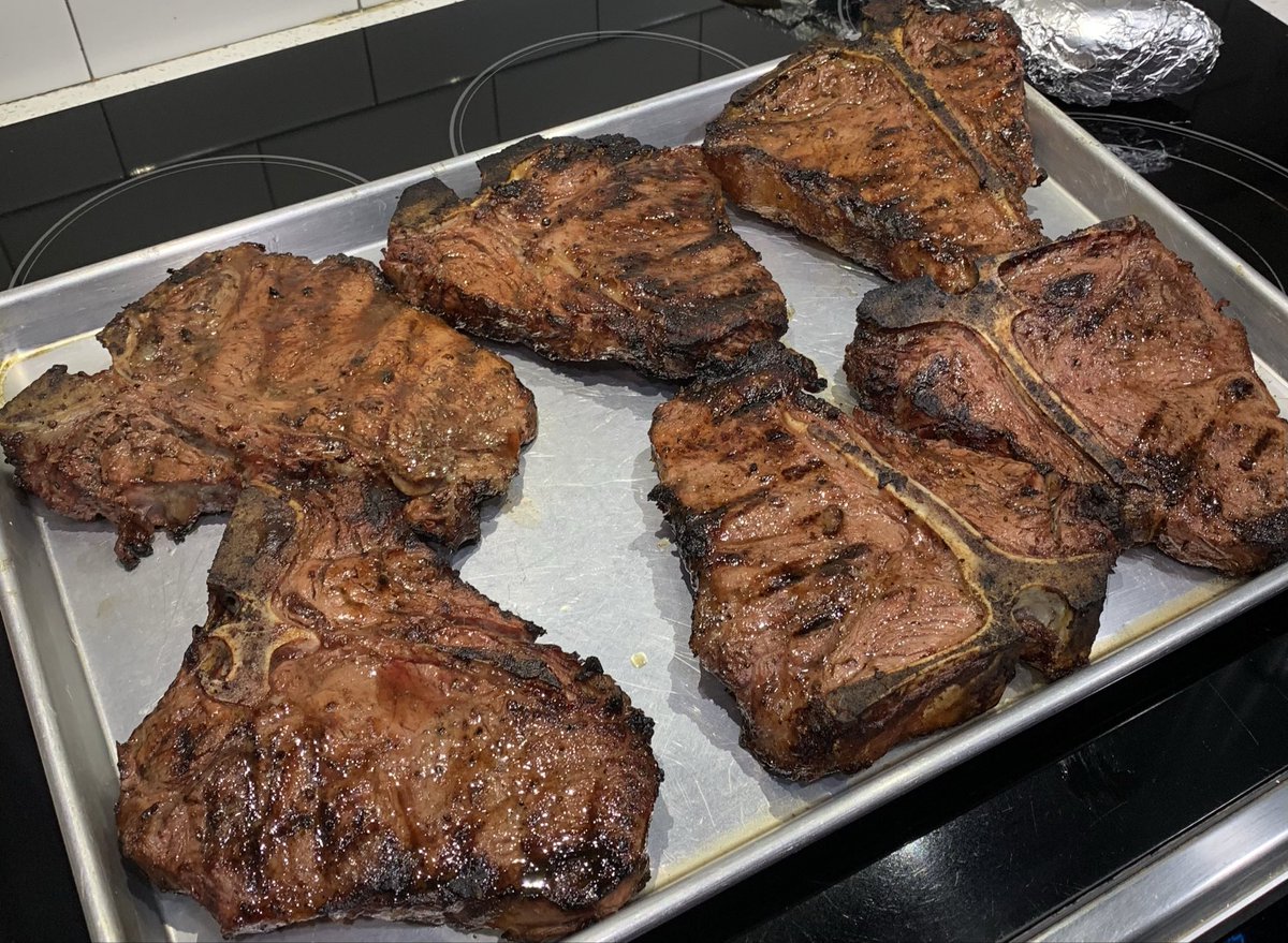 BBQ Boilermakers & Boobs tweet media