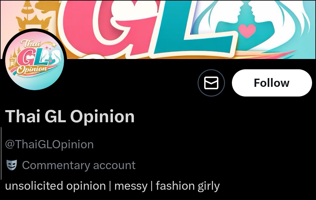 vsfbpfk's tweet photo. Can we all report and block this clout chaser? Istg they and their dumb opinion  can go choke. And those who give attention to their tweet are also dumb 🤡 https://t.co/0u2zk6f741