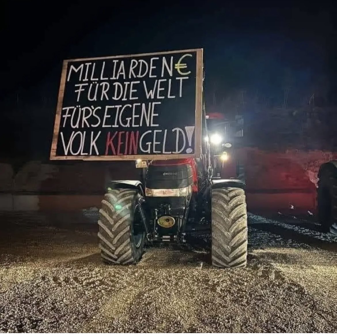 Michaela tweet media