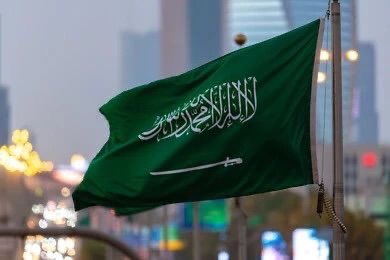 SaudiNews50's tweet photo. عاجل:

السعودية تعلن تفعيل غرفة عمليات خاصة لحلّ جميع التحدّيات وتقديم الخدمات لضيوف الرحمن القادمين من خارج المملكة، وتمكينهم من أداء المناسك بيسر وأمان، في ظل الحرب بالمنطقة.

- https://t.co/aXAeLyJUQR