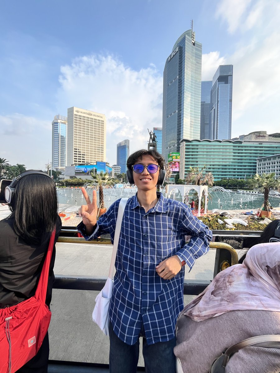 Akbar Riyaji tweet media