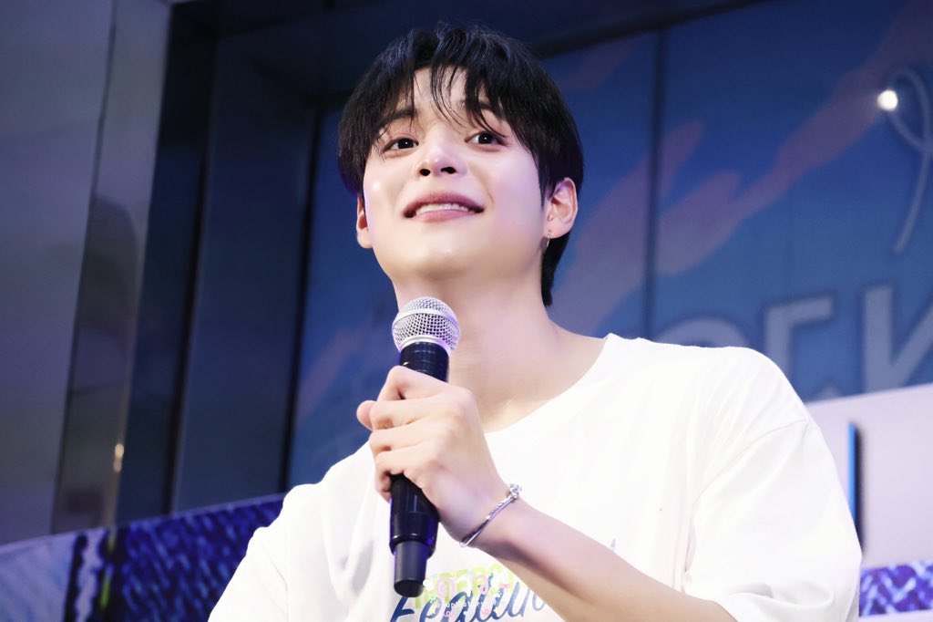 ดาว🎀ྀི ⋆⭒˚ tweet media