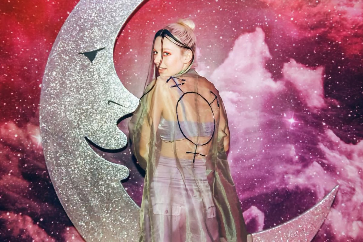 Hunter Schafer Br tweet media