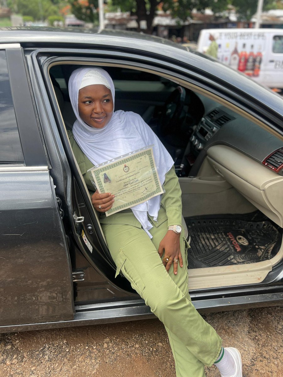 Aspiring Billionaire SAN⚖️ tweet media