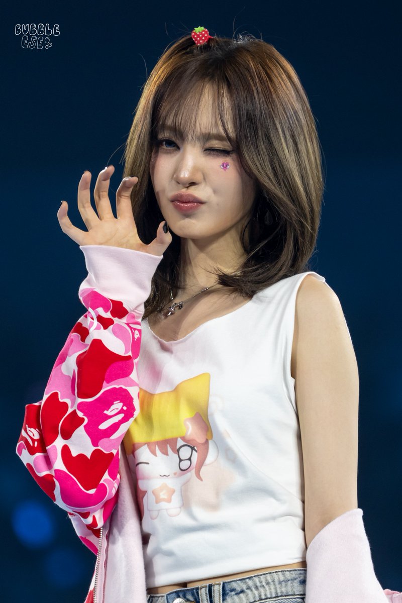 𝚋𝚞𝚋𝚋𝚕𝚎 🫧 tweet media