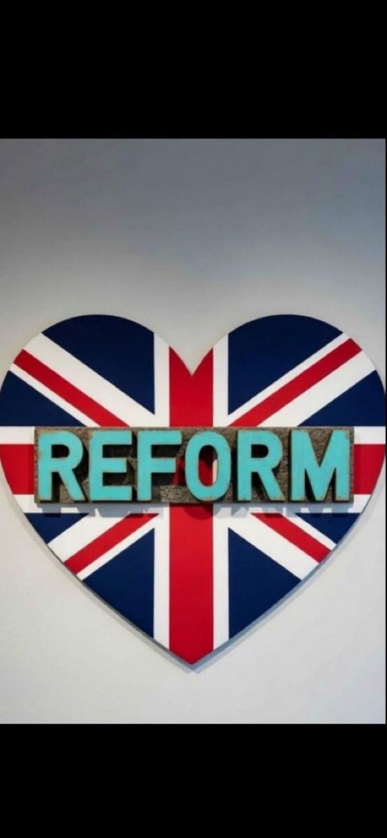 Laura🇬🇧📲👩💻 tweet media