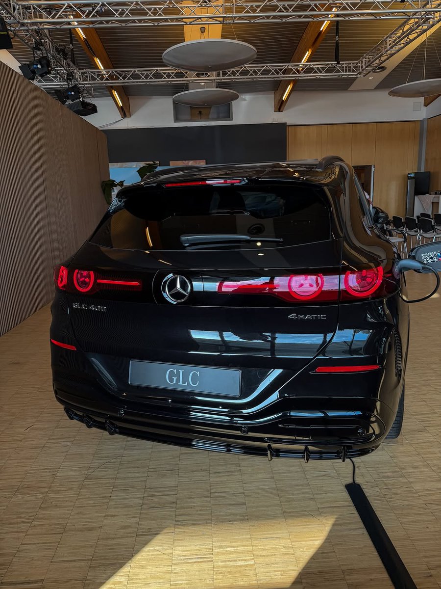 Mercedes-Benz & Maybach Fans tweet media