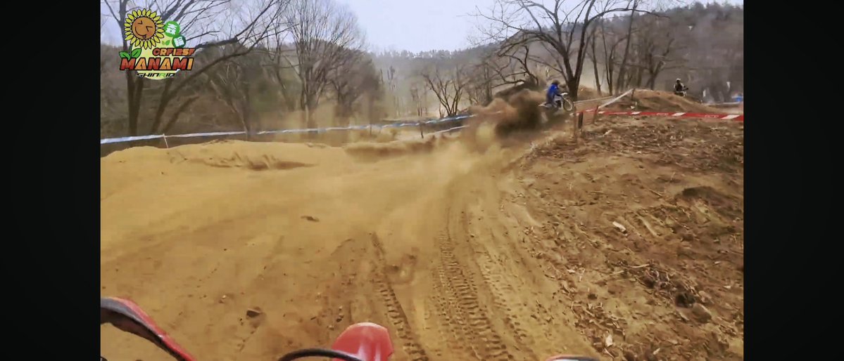 よっぴー tweet media