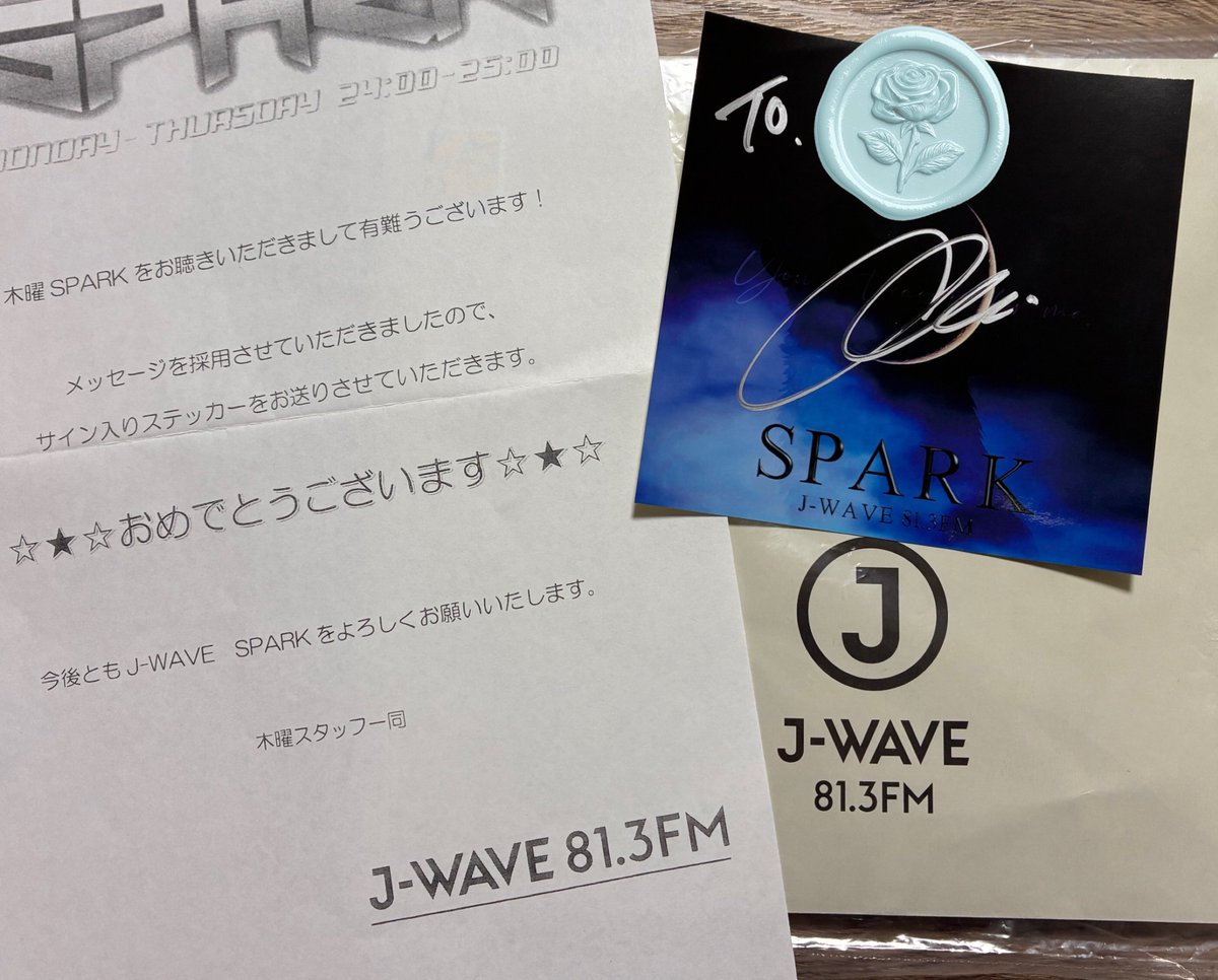 さく tweet media