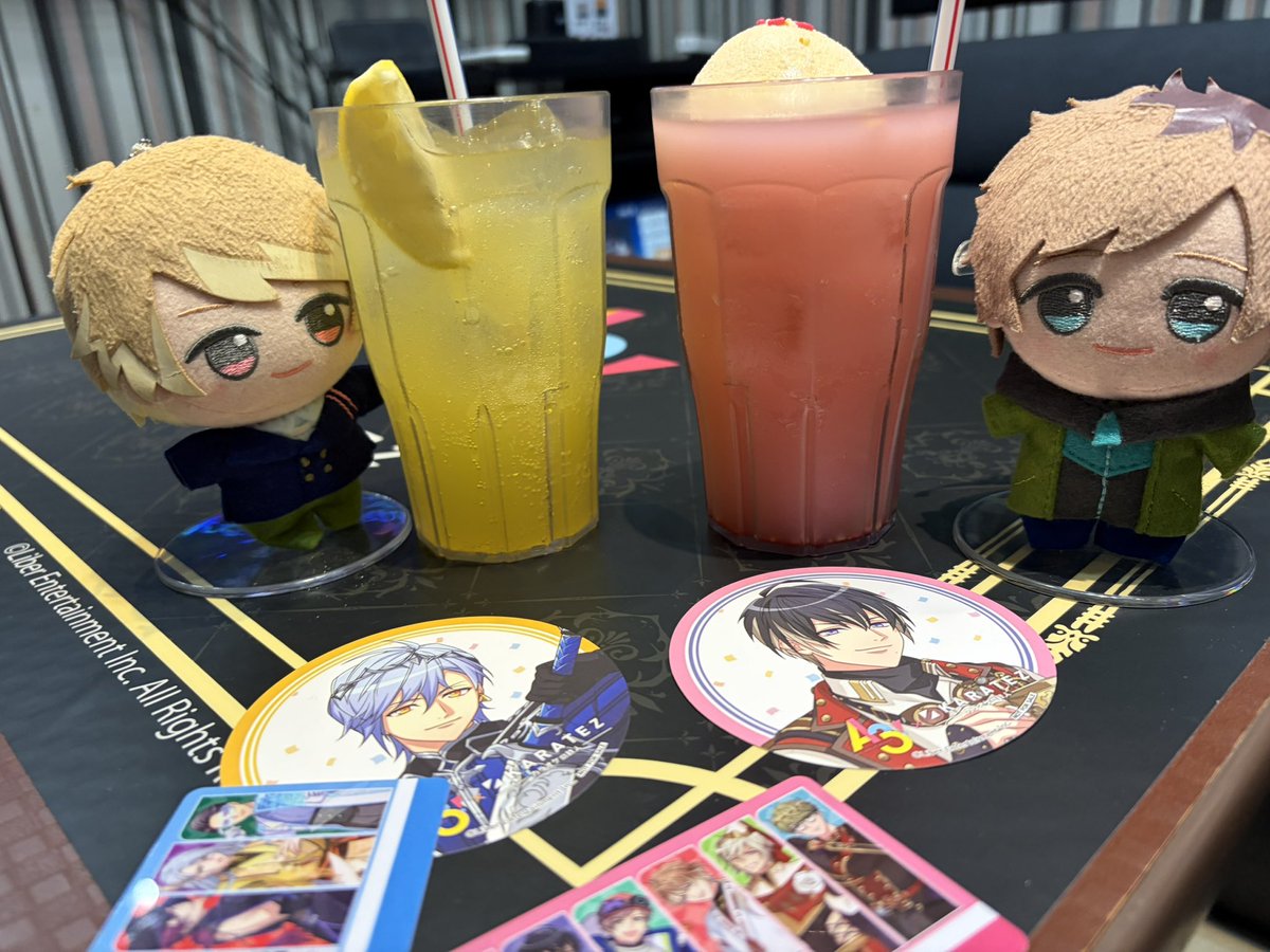 行ってきたんですよ。特典のランダムカードは春と冬だったんで、完全勝利です。