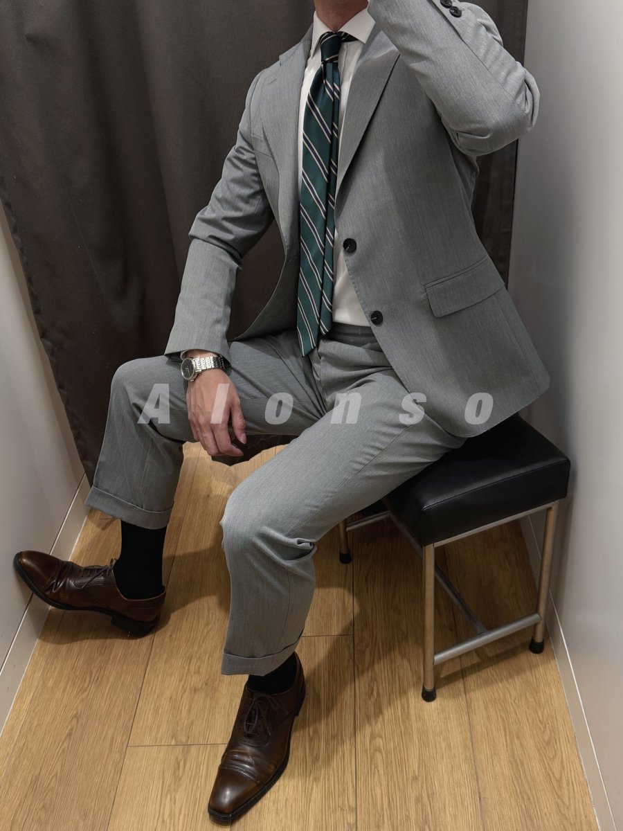 suit alon (@suit136) on Twitter photo 