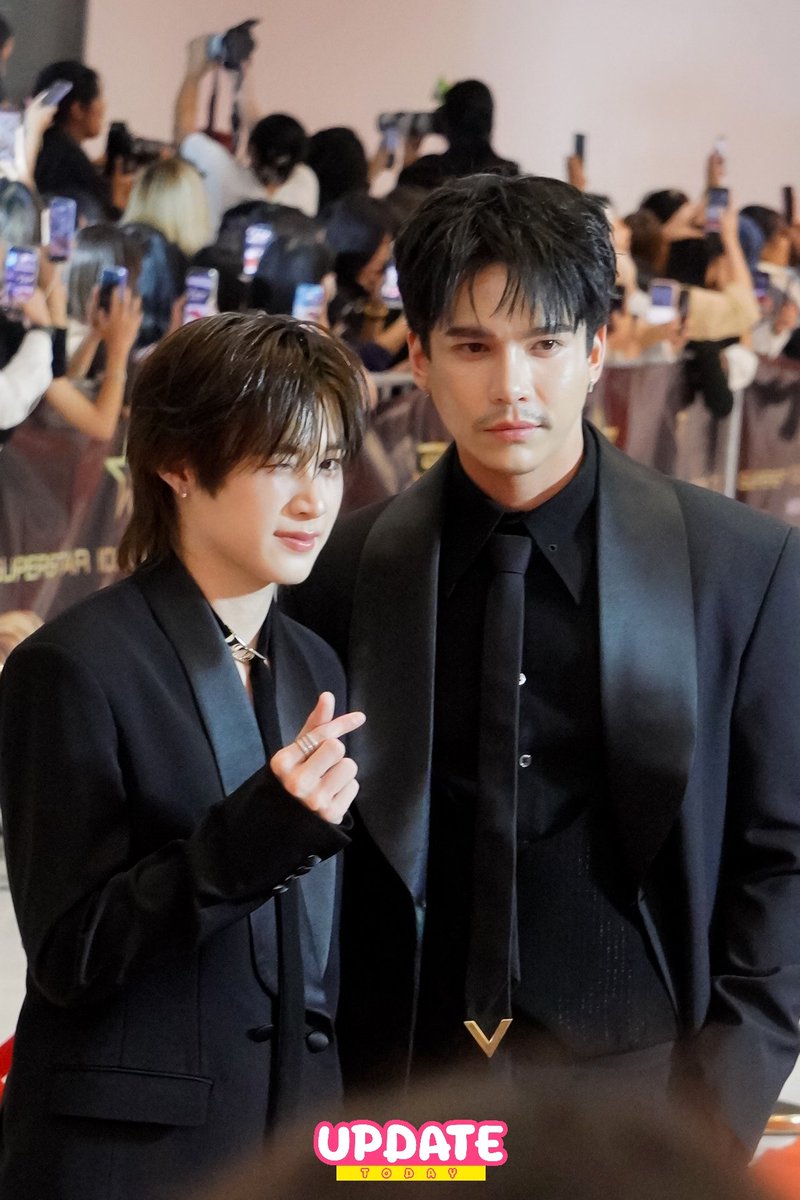 UPDATE TODAY tweet media