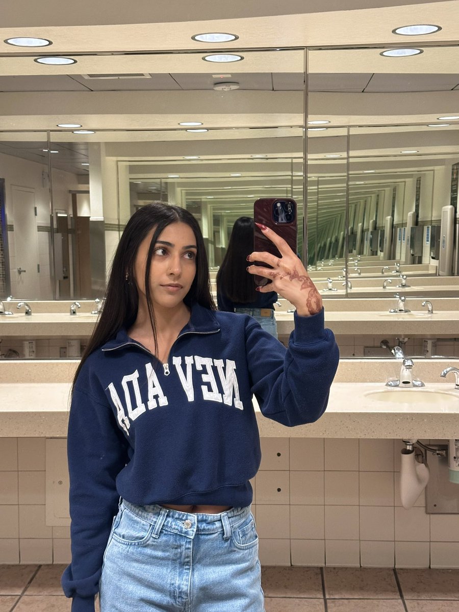 nav ♥︎ tweet media