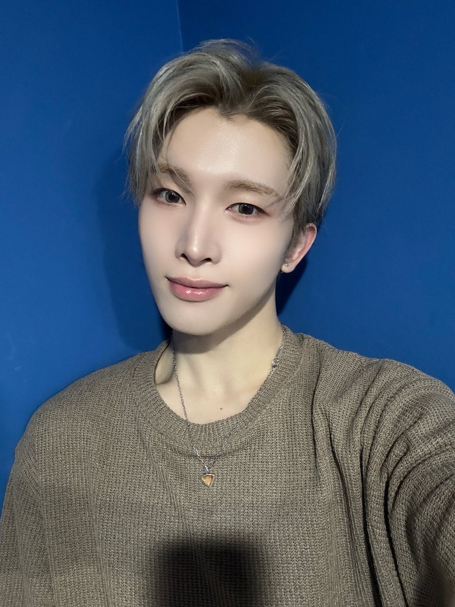 POW France 🇫🇷 tweet media