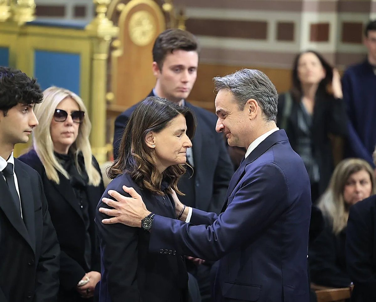 Λεμουριος tweet media