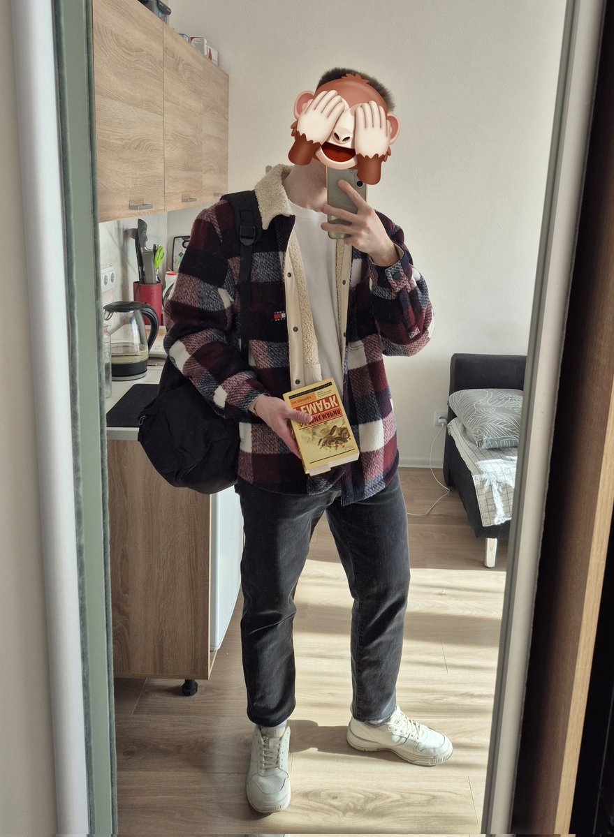 ПриторныйPidr tweet media