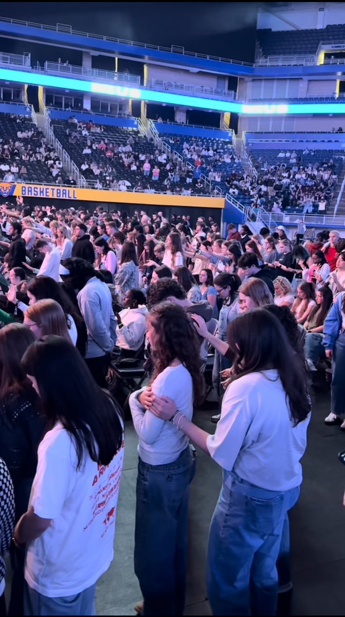 ZitoSalena tweet media