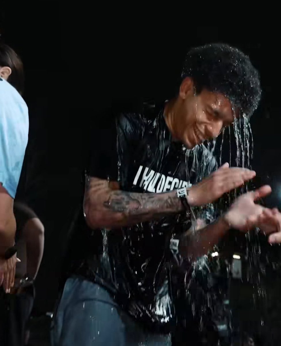 ZitoSalena tweet media