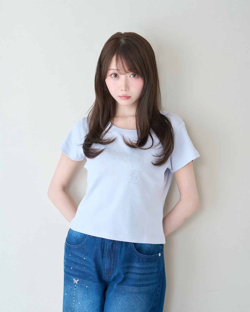 Rosé Muse tweet media