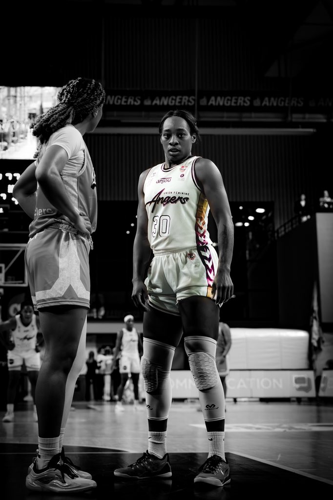 ufab49's tweet image. Début des playdowns imminent ! ⏳

Prochaine rencontre face à l’ASVEL, samedi 4 avril 20h00 ! 💜

#LUnionFaitLaForce