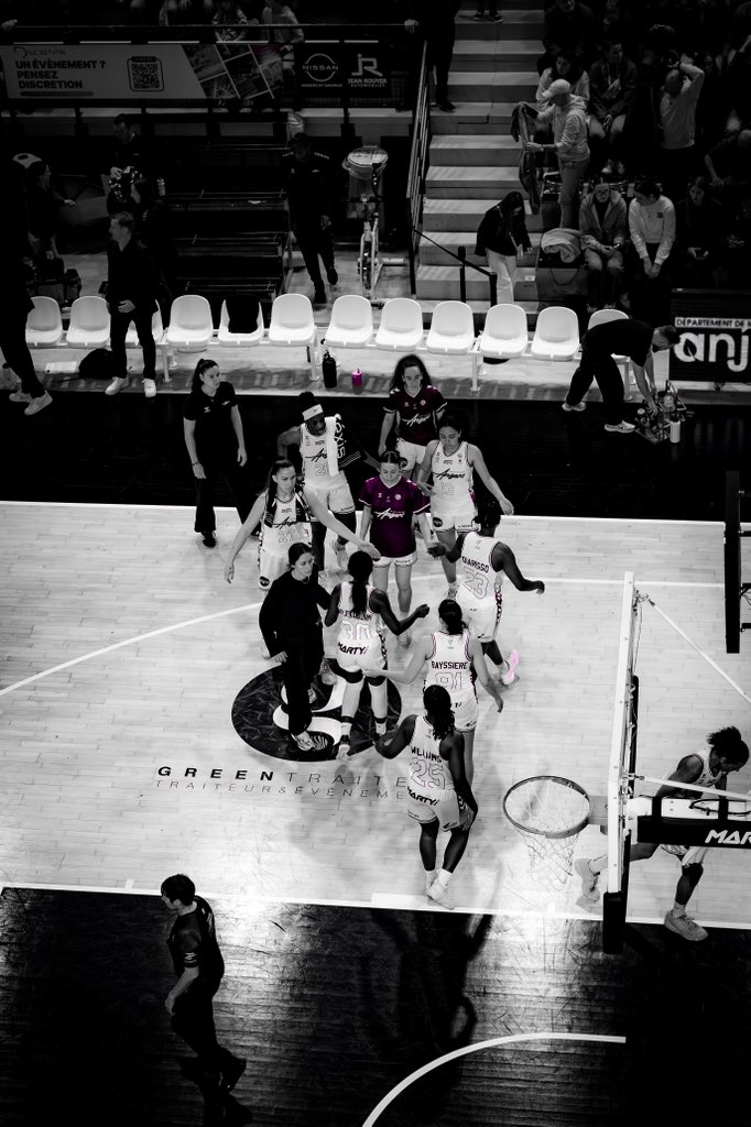 ufab49's tweet image. Début des playdowns imminent ! ⏳

Prochaine rencontre face à l’ASVEL, samedi 4 avril 20h00 ! 💜

#LUnionFaitLaForce