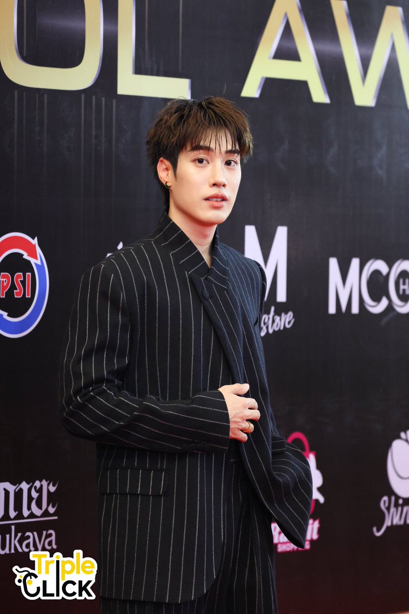 TripleClick tweet media