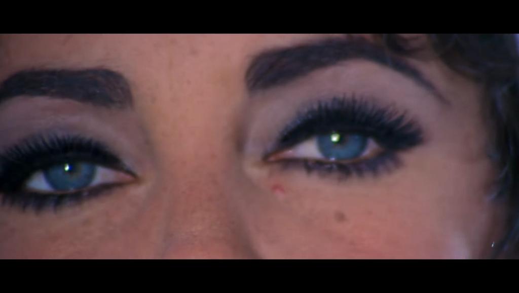 emi_swiftie🧡✈ tweet media