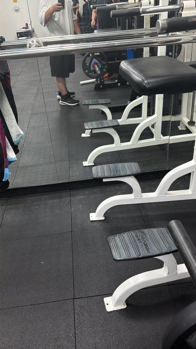 ドジョウ@Ani-mode tweet media