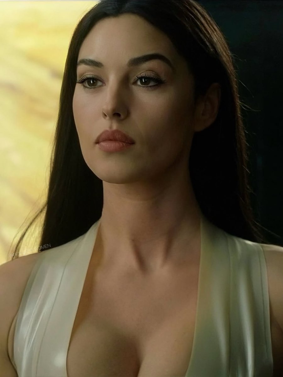 Actress Aura tweet media