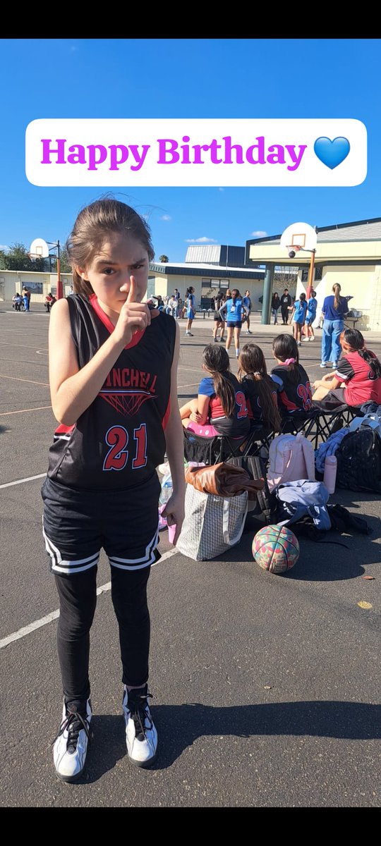 El Toño tweet media