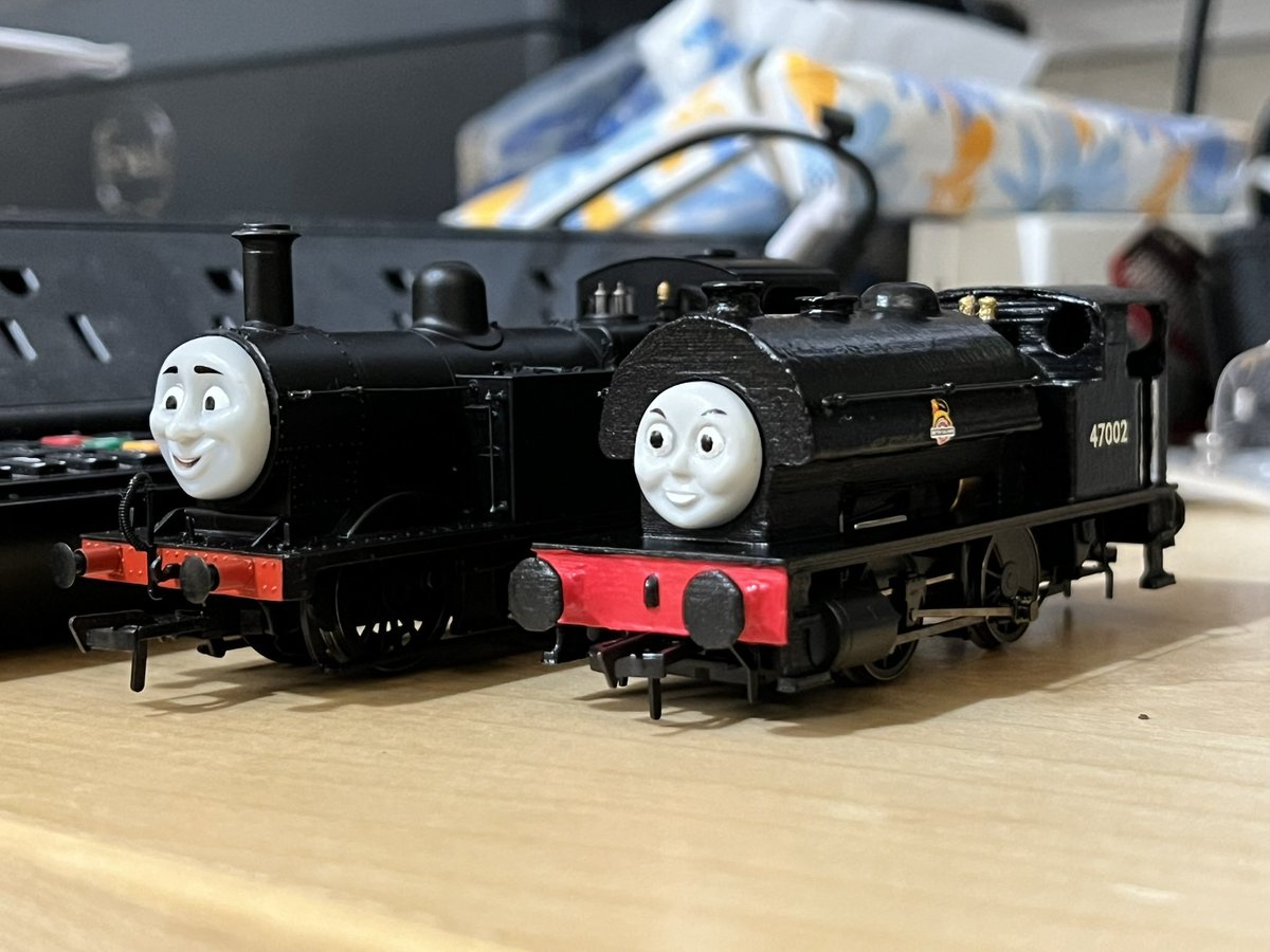 Pix *COMMISSIONS OPEN* tweet media