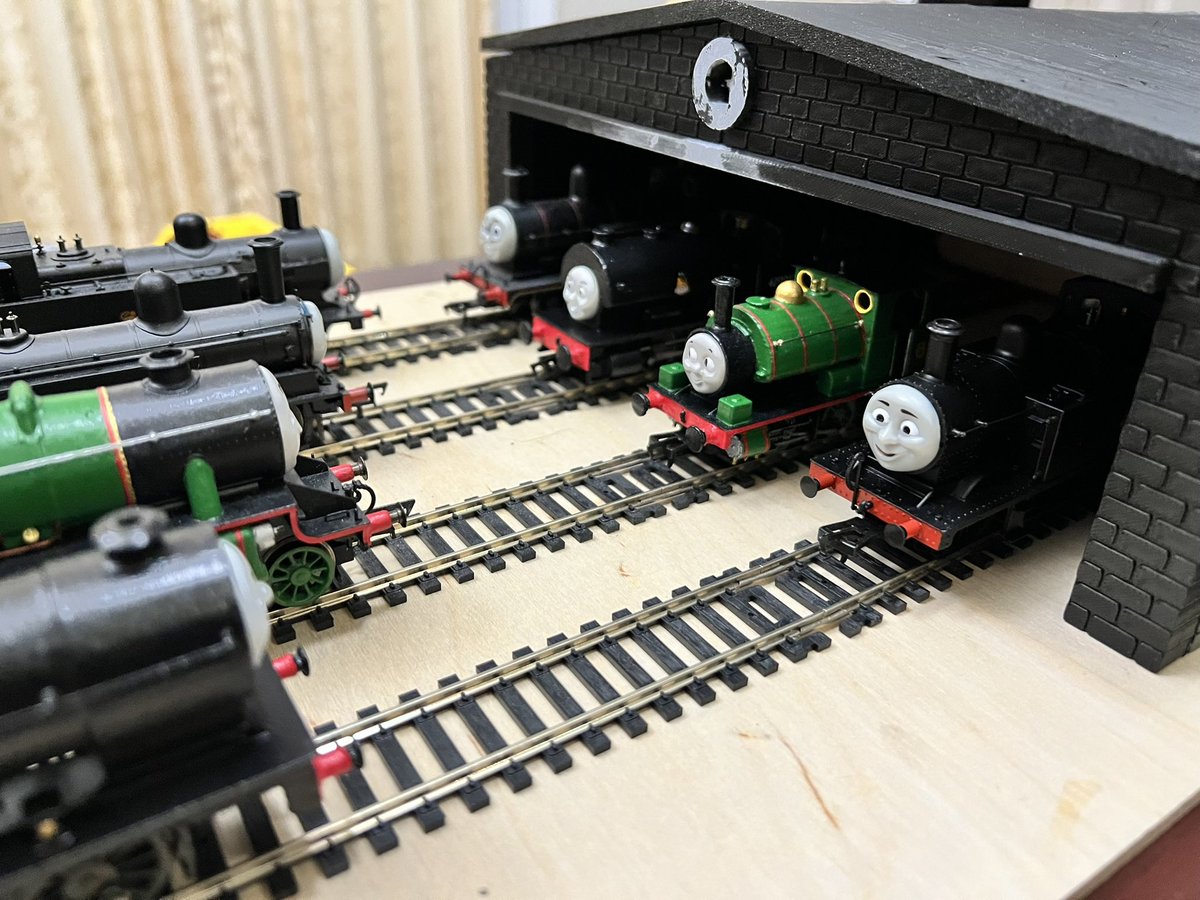 Pix *COMMISSIONS OPEN* tweet media