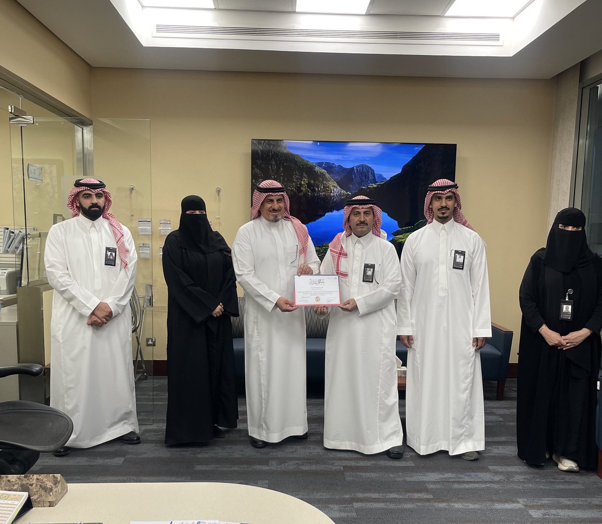sa_azem's tweet photo. احتفاءً بـ #اليوم_العالمي_للصرع 
بالتعاون مع مستشفى الدكتور سليمان الحبيب - شاركت جمعية عزم لمساندة مرضى الصرع بركن توعوي للرفع من مستوى المعرفة وتصحيح المفاهيم الخاطئة عن مرض #الصرع ودعم المرضى وذويهم https://t.co/qHpuyMa7yL