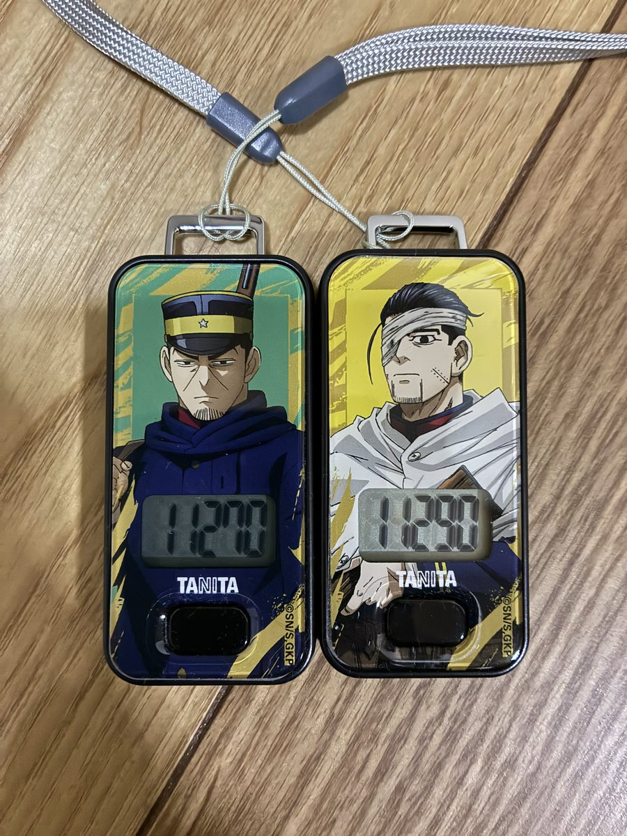 映画観てきた！めっちゃ面白くて延々友人と語ってた。これは…やっぱりもう一回見に行くやつ…月かっこいい。今日は久々に一万歩歩いた。運動不足過ぎる。