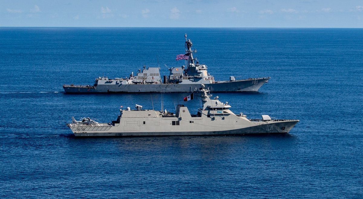PucaraD's tweet image. La Armada de México realizó maniobras junto al Grupo de Ataque del portaaviones USS Nimitz #mexico #portaviones #EEUU #SouthernSeas @SEMAR_mx 
pucara.org/post/la-armada…