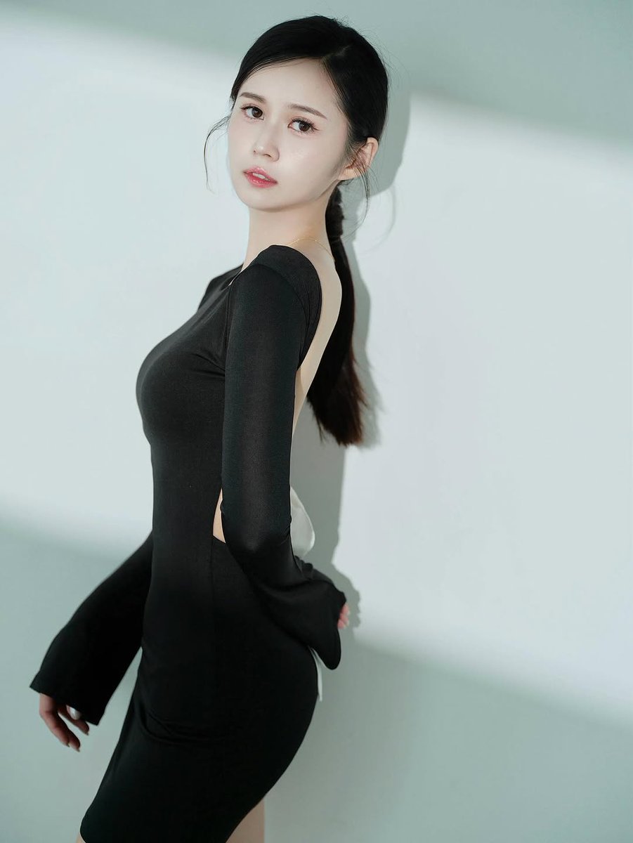 肉便器報社 tweet media