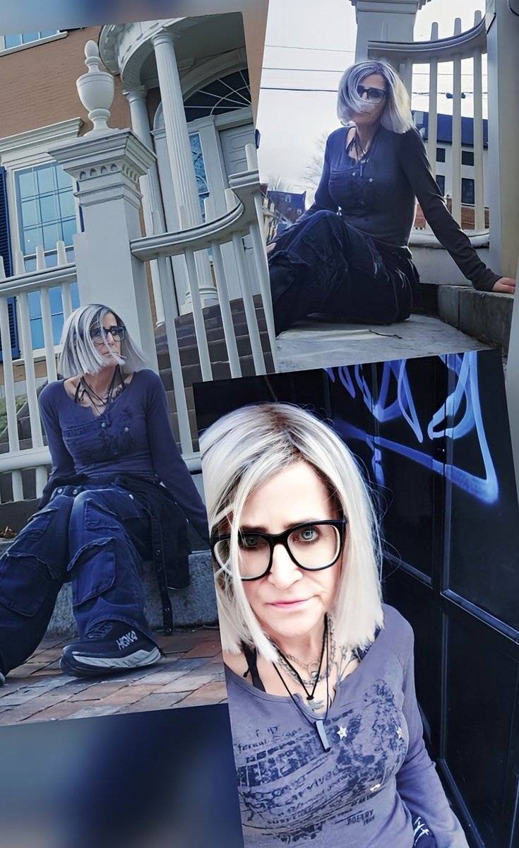 Gothic Barbie tweet media