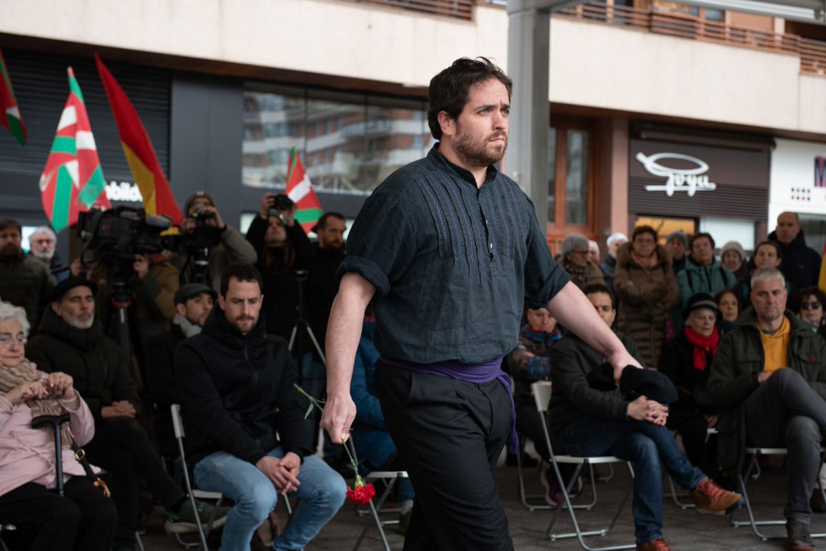 EH Bildu Araba tweet media