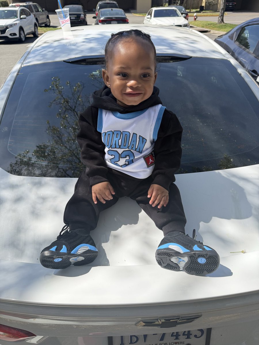 Essence jenae tweet media