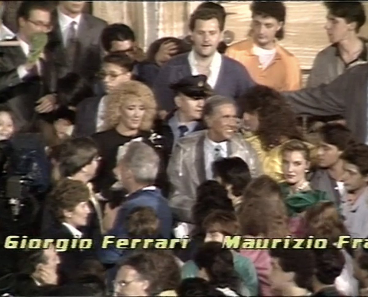 neodie's tweet image. Ultime due puntate di #Portobello davvero potenti (che bravo Gifuni, ma bravi tutti)