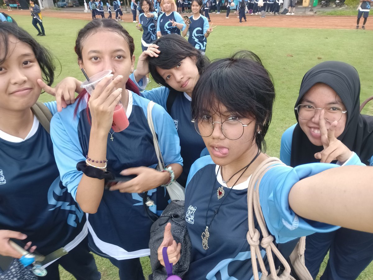 tata keterima itb 💙 tweet media