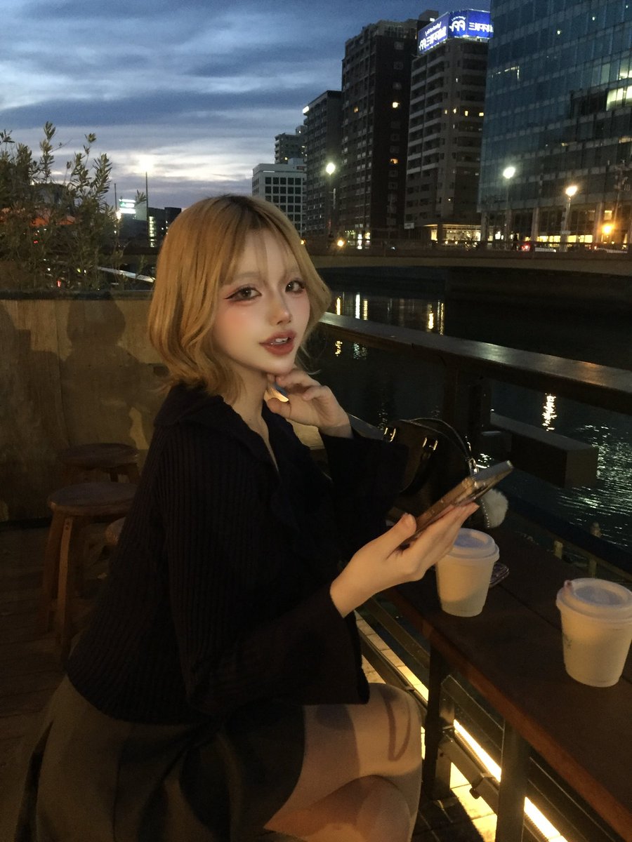 vI5jm's tweet photo. 黒髪のがいいかも😮 https://t.co/apNrmm5S15