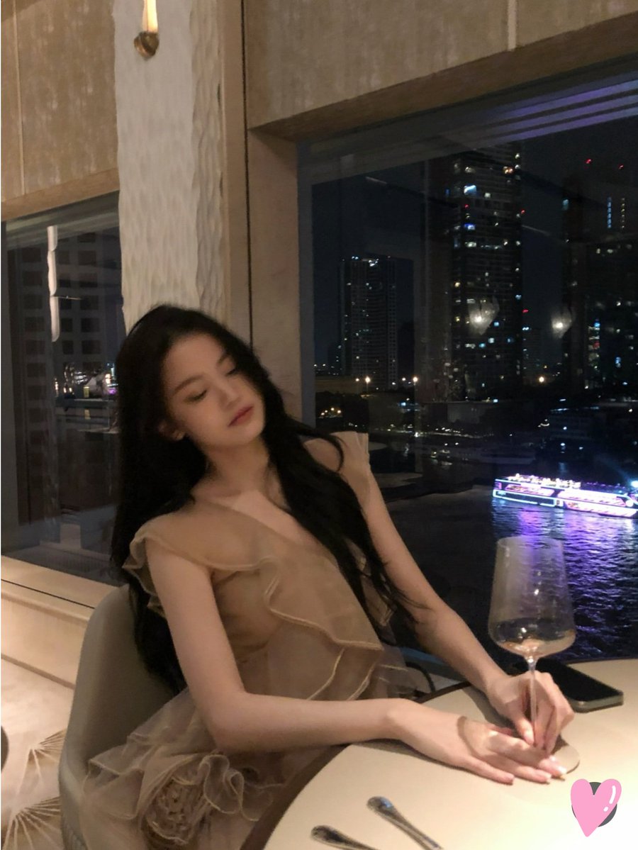 𝑪𝒉𝒆𝒆𝒔𝒆𝒃𝒂𝒍𝒍 𝑲𝒘𝒐𝒏𝒈 tweet media