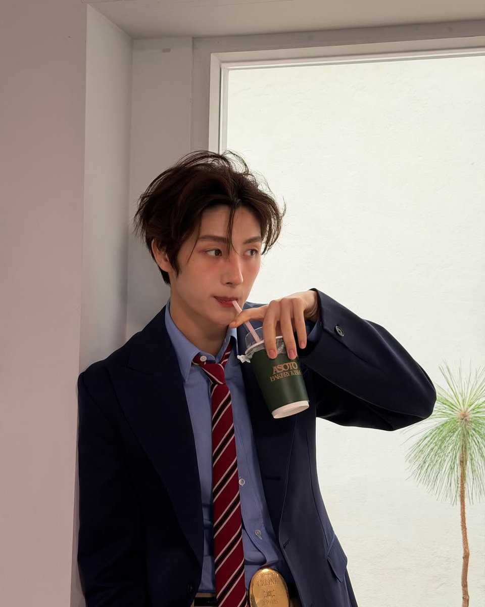 YOUNGJAE. tweet media