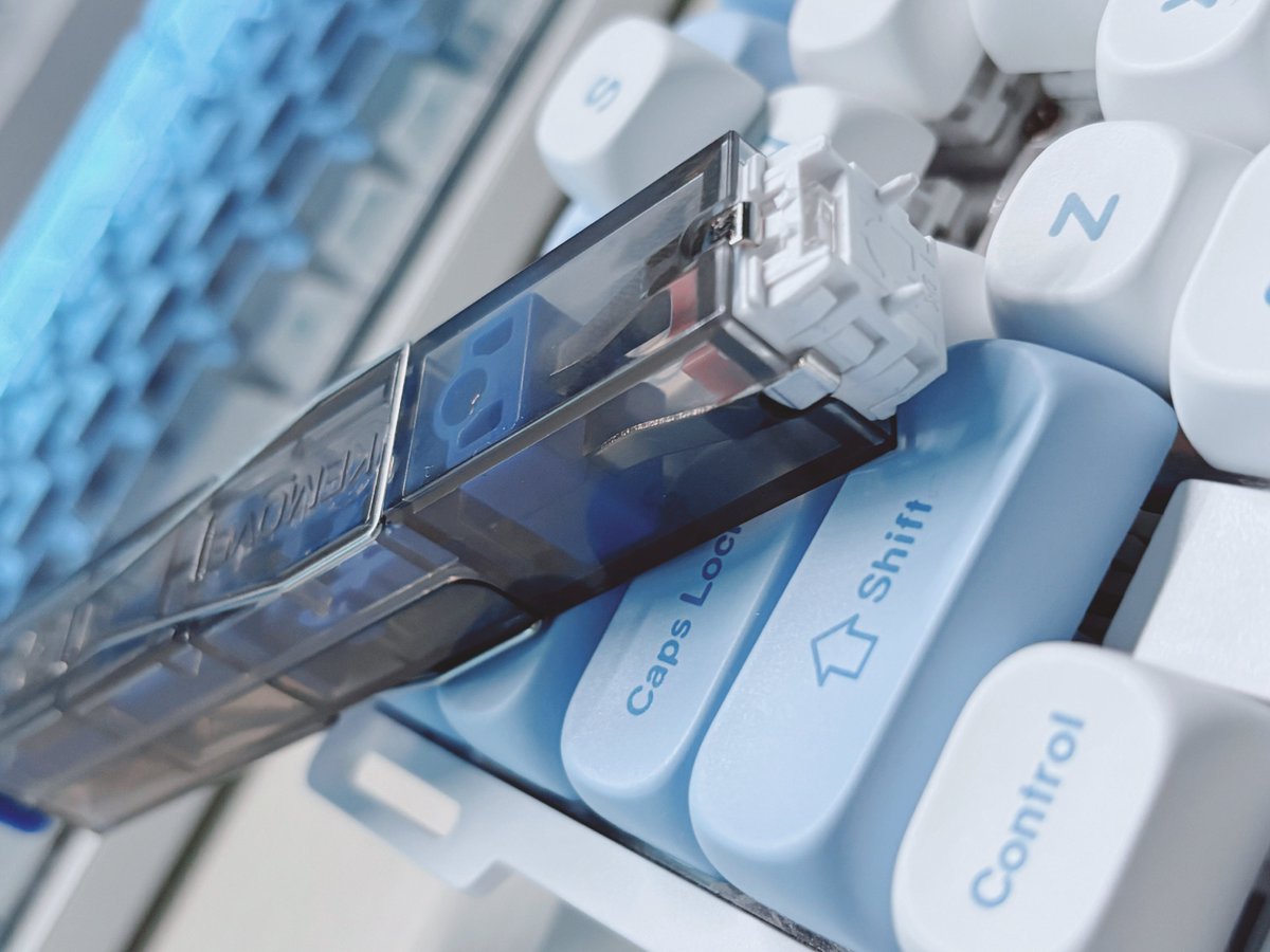 真白れい tweet media