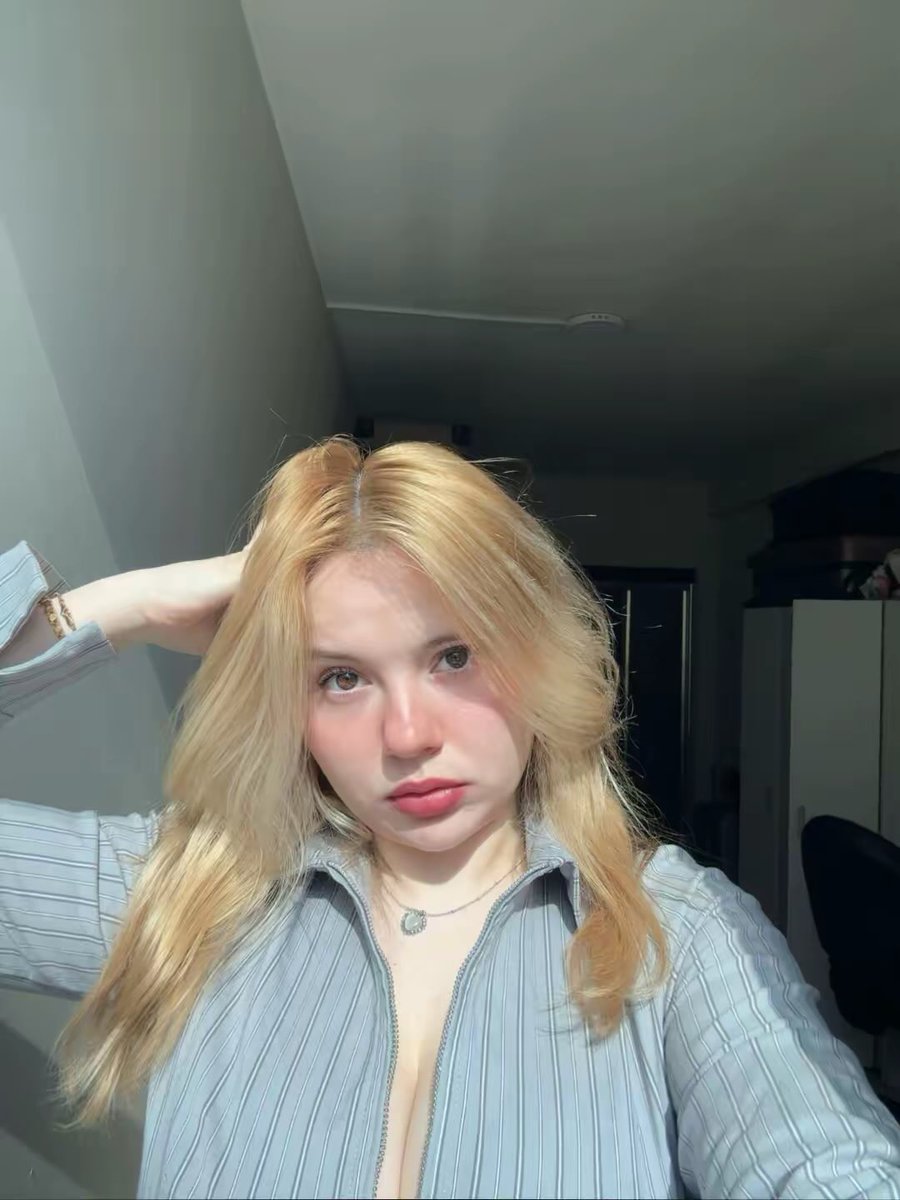 Alina Alin tweet media