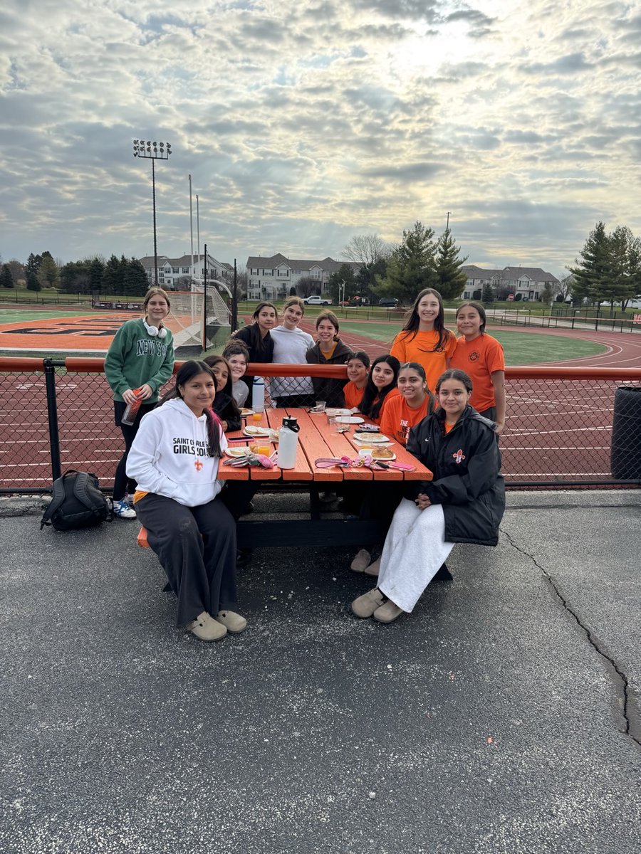 JV1 ⚜️Breakfast! Thank you to the Litro Family!